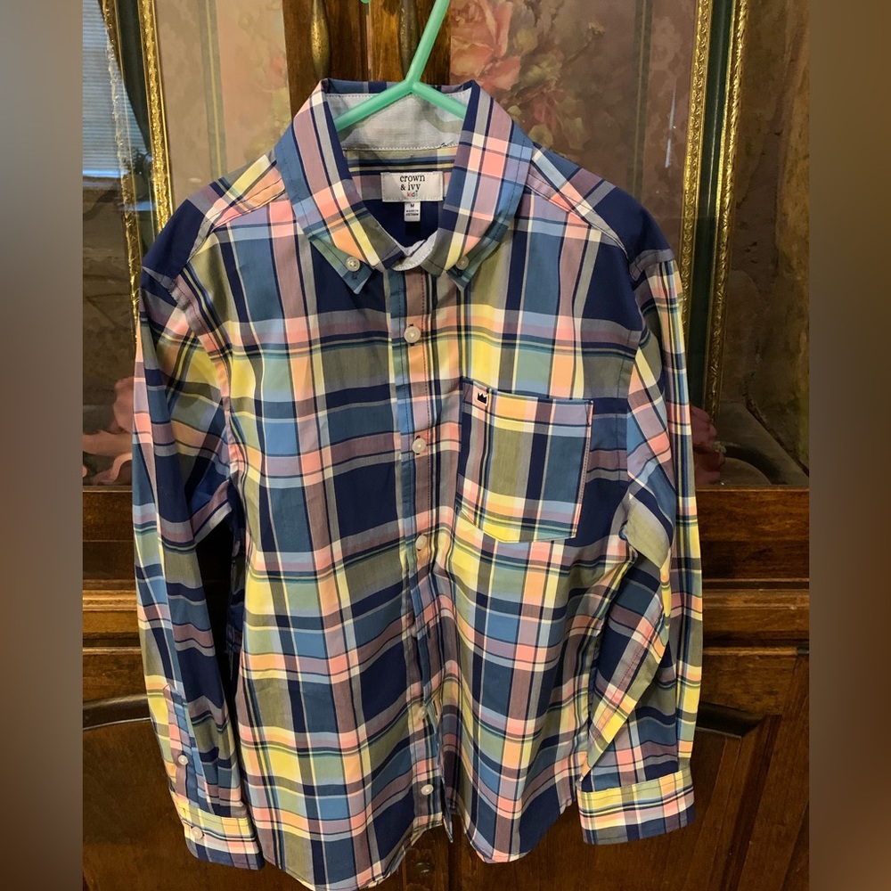 Crown and Ivy button down shirt, boys, size medium, excellent condition